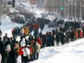 辽宁鞍山百万市民暴雪后徒步上班（组图）