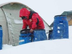 图文-[登山]迦峰山区再次降雪 鹅毛大雪漫天飞舞