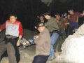 驴友夜登山 危急中救援