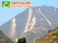 大山因地震形成两个巨型汉字青川(图)