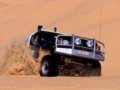 享受阿联酋迪拜沙漠冲沙的快感