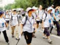 深港登山爱好者攀游梧桐山 共庆祖国60周年华诞