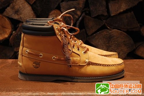 户外鞋品牌Timberland 2011年7-Eye Boat Chukka靴款