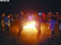 拥抱春天 湖北驴友办“迎春户外嘉年华”活动