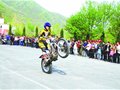摩托车特技挑战龙潭沟