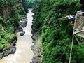 富士康跳楼门 职场减压去国内九大蹦极刺激地