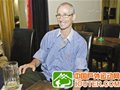 独腿登山高手来自英国老师梦想去30个国家登30座山