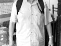 80岁“暴走迷”要走去泸西(图)