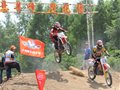 铁力市60多名自驾游和越野摩托车爱好者桃山竞技