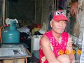 河北板车老人拉着100多公斤铁篷车徒步中国