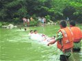 河水突上涨 22驴友避暑被困
