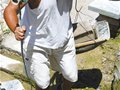 茶院有个当代“愚公”自费15万建登山步道