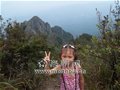 4岁女孩徒步登上1150米山峰