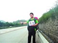 富家子弟千里搭车记 体验户外生活的精彩