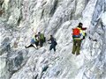 探险旅游事故频发几成“夺命游” 祸起无章可循