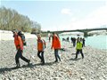 珠峰登山队偶遇热心老乡