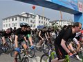 江苏周庄举行自行车骑行邀请赛