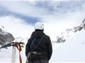 途遇雪崩 北航登山队梦断雪宝顶
