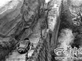 无腿小伙历时近20小时登顶华山南峰