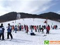 神农架首降冬雪 滑雪游有望提前至11月中旬