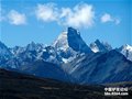 美国登山者携手台湾女搭档成功首登喀麦隆峰